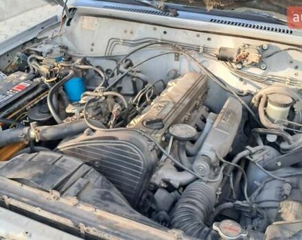 Серый Ниссан Патрол, объемом двигателя 2.8 л и пробегом 300 тыс. км за 9997 $, фото 42 на Automoto.ua