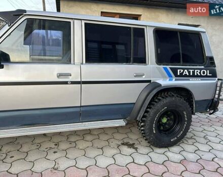 Серый Ниссан Патрол, объемом двигателя 2.8 л и пробегом 234 тыс. км за 9300 $, фото 23 на Automoto.ua