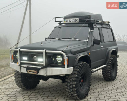 Серый Ниссан Патрол, объемом двигателя 2.8 л и пробегом 270 тыс. км за 16500 $, фото 1 на Automoto.ua