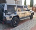 Серый Ниссан Патрол, объемом двигателя 2.8 л и пробегом 234 тыс. км за 9999 $, фото 5 на Automoto.ua