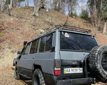 Серый Ниссан Патрол, объемом двигателя 2.83 л и пробегом 300 тыс. км за 9500 $, фото 7 на Automoto.ua