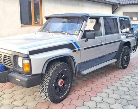 Серый Ниссан Патрол, объемом двигателя 2.8 л и пробегом 234 тыс. км за 9999 $, фото 1 на Automoto.ua