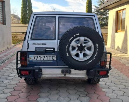 Серый Ниссан Патрол, объемом двигателя 2.8 л и пробегом 234 тыс. км за 9999 $, фото 23 на Automoto.ua