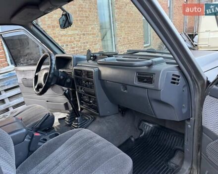 Сірий Ніссан Патрол, об'ємом двигуна 3 л та пробігом 296 тис. км за 12800 $, фото 24 на Automoto.ua