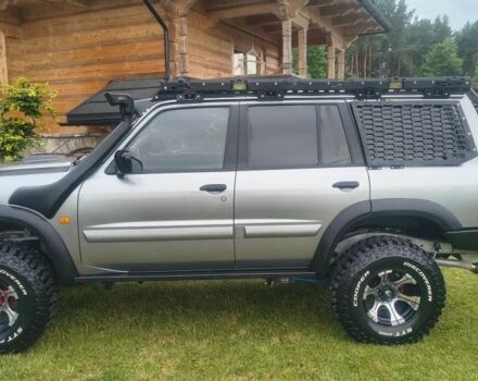 Серый Ниссан Патрол, объемом двигателя 0 л и пробегом 320 тыс. км за 2950 $, фото 2 на Automoto.ua