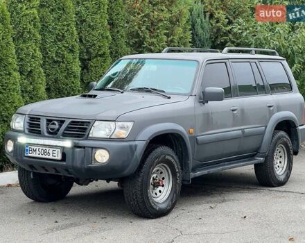 Серый Ниссан Патрол, объемом двигателя 3 л и пробегом 446 тыс. км за 15900 $, фото 7 на Automoto.ua