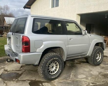 Серый Ниссан Патрол, объемом двигателя 3 л и пробегом 301 тыс. км за 20000 $, фото 5 на Automoto.ua