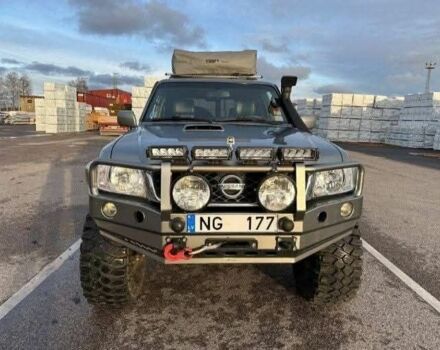 Сірий Ніссан Патрол, об'ємом двигуна 3 л та пробігом 244 тис. км за 3838 $, фото 1 на Automoto.ua