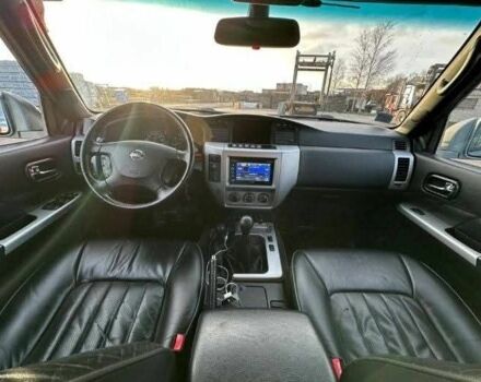 Сірий Ніссан Патрол, об'ємом двигуна 3 л та пробігом 244 тис. км за 3838 $, фото 7 на Automoto.ua