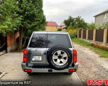 Серый Ниссан Патрол, объемом двигателя 3 л и пробегом 250 тыс. км за 20000 $, фото 4 на Automoto.ua