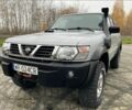 Серый Ниссан Патрол, объемом двигателя 3 л и пробегом 200 тыс. км за 4000 $, фото 1 на Automoto.ua