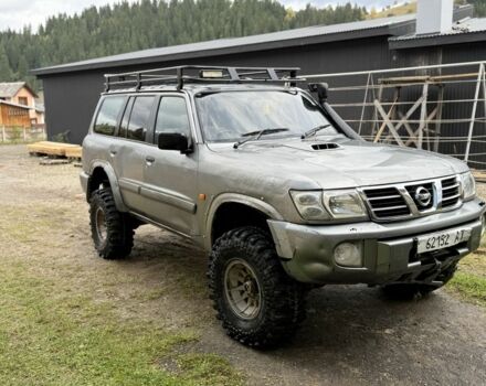 Серый Ниссан Патрол, объемом двигателя 3 л и пробегом 200 тыс. км за 9340 $, фото 2 на Automoto.ua