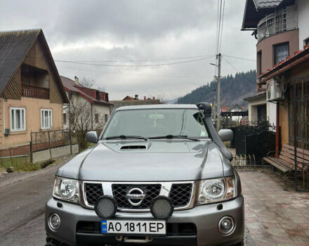Сірий Ніссан Патрол, об'ємом двигуна 2.95 л та пробігом 283 тис. км за 30000 $, фото 16 на Automoto.ua