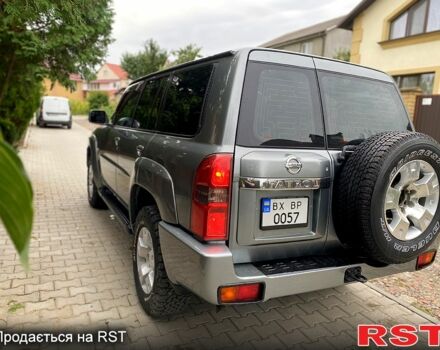 Серый Ниссан Патрол, объемом двигателя 3 л и пробегом 250 тыс. км за 20000 $, фото 5 на Automoto.ua