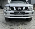Серый Ниссан Патрол, объемом двигателя 3 л и пробегом 263 тыс. км за 3900 $, фото 2 на Automoto.ua