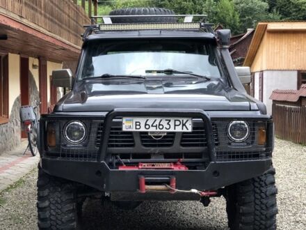 Ніссан Патрол 1990 у Тячеве на Automoto.ua Сірий Ніссан Патрол, об'ємом двигуна 2.8 л та пробігом 240 тис. км за 10800 $, фото 1 на Automoto.ua
