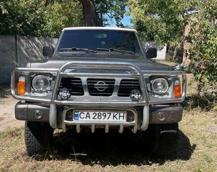 Сірий Ніссан Патрол, об'ємом двигуна 2.8 л та пробігом 221 тис. км за 14000 $, фото 1 на Automoto.ua