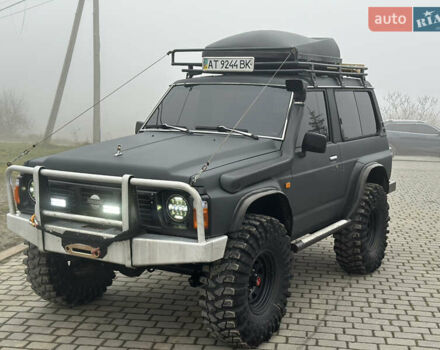 Серый Ниссан Патрол, объемом двигателя 2.8 л и пробегом 270 тыс. км за 16500 $, фото 1 на Automoto.ua