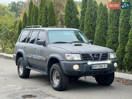 Серый Ниссан Патрол, объемом двигателя 3 л и пробегом 446 тыс. км за 15900 $, фото 1 на Automoto.ua