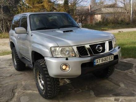 Сірий Ніссан Патрол, об'ємом двигуна 3 л та пробігом 301 тис. км за 20000 $, фото 1 на Automoto.ua
