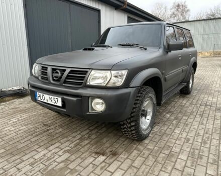 Серый Ниссан Патрол, объемом двигателя 3 л и пробегом 311 тыс. км за 7300 $, фото 1 на Automoto.ua