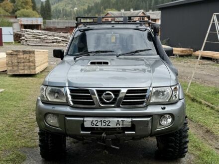 Ниссан Патрол 2005 в Путиле на Automoto.ua Серый Ниссан Патрол, объемом двигателя 3 л и пробегом 200 тыс. км за 9340 $, фото 1 на Automoto.ua
