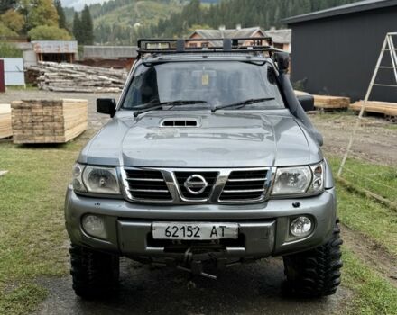 Серый Ниссан Патрол, объемом двигателя 3 л и пробегом 200 тыс. км за 9340 $, фото 1 на Automoto.ua