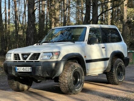 Серый Ниссан Патрол, объемом двигателя 3 л и пробегом 230 тыс. км за 3100 $, фото 1 на Automoto.ua