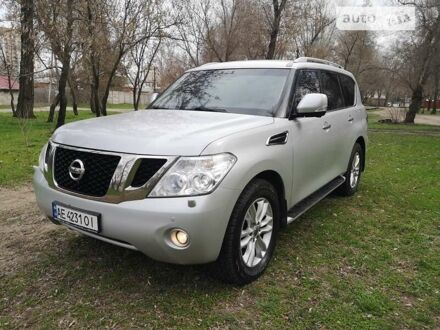 Ниссан Патрол 2011 в Днепре (Днепропетровске) на Automoto.ua Серый Ниссан Патрол, объемом двигателя 5.6 л и пробегом 195 тыс. км за 19999 $, фото 1 на Automoto.ua