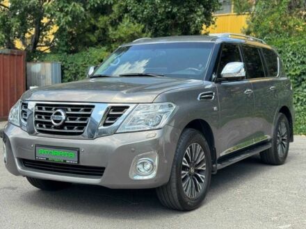 Сірий Ніссан Патрол, об'ємом двигуна 5.6 л та пробігом 220 тис. км за 19500 $, фото 1 на Automoto.ua