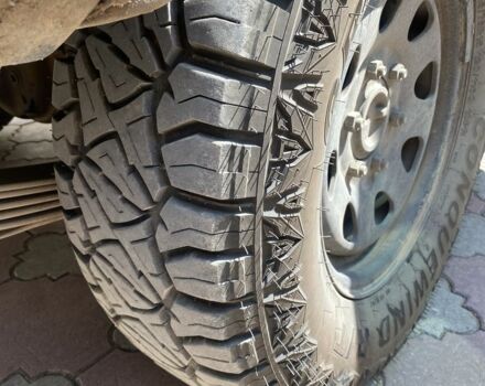 Синий Ниссан Патрол, объемом двигателя 2.8 л и пробегом 221 тыс. км за 2500 $, фото 7 на Automoto.ua