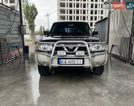 Синий Ниссан Патрол, объемом двигателя 3 л и пробегом 390 тыс. км за 12500 $, фото 1 на Automoto.ua