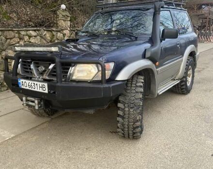 Синий Ниссан Патрол, объемом двигателя 3 л и пробегом 500 тыс. км за 14000 $, фото 1 на Automoto.ua