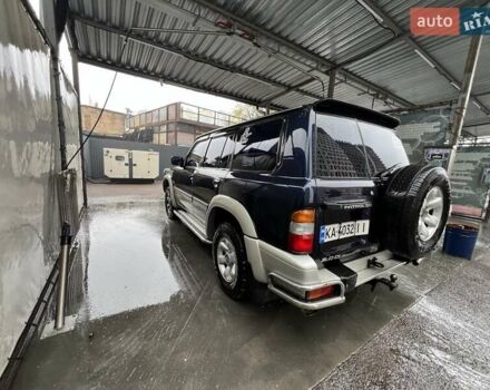 Синий Ниссан Патрол, объемом двигателя 3 л и пробегом 390 тыс. км за 12500 $, фото 3 на Automoto.ua