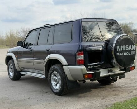 Синий Ниссан Патрол, объемом двигателя 3 л и пробегом 312 тыс. км за 10550 $, фото 3 на Automoto.ua