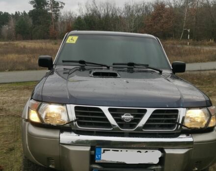 Синий Ниссан Патрол, объемом двигателя 3 л и пробегом 200 тыс. км за 8285 $, фото 1 на Automoto.ua