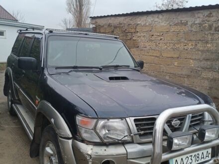 Синий Ниссан Патрол, объемом двигателя 3 л и пробегом 250 тыс. км за 8000 $, фото 1 на Automoto.ua