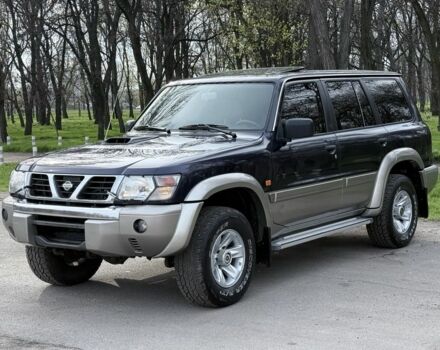 Синий Ниссан Патрол, объемом двигателя 3 л и пробегом 312 тыс. км за 10550 $, фото 1 на Automoto.ua