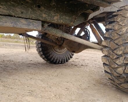 Зелений Ніссан Патрол, об'ємом двигуна 3.3 л та пробігом 250 тис. км за 4750 $, фото 4 на Automoto.ua