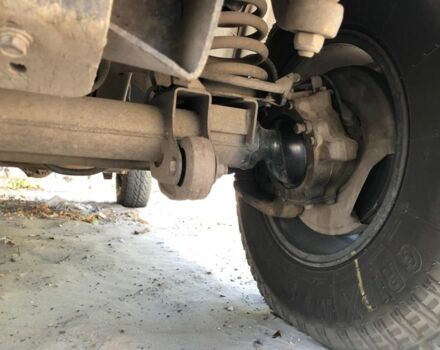 Зеленый Ниссан Патрол, объемом двигателя 2.8 л и пробегом 200 тыс. км за 11000 $, фото 7 на Automoto.ua