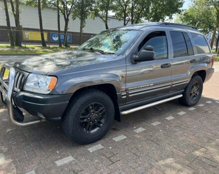 Зеленый Ниссан Патрол, объемом двигателя 3 л и пробегом 300 тыс. км за 7537 $, фото 2 на Automoto.ua