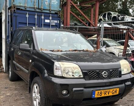 Зеленый Ниссан Патрол, объемом двигателя 3 л и пробегом 300 тыс. км за 7537 $, фото 3 на Automoto.ua
