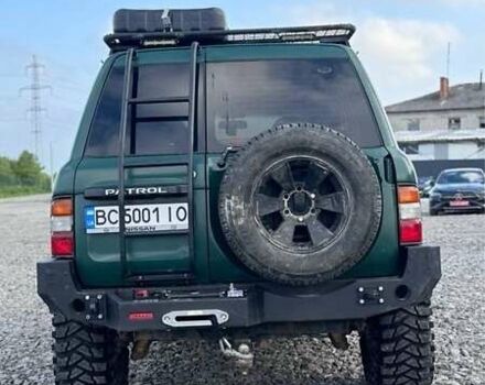 Зелений Ніссан Патрол, об'ємом двигуна 4.5 л та пробігом 150 тис. км за 19700 $, фото 3 на Automoto.ua