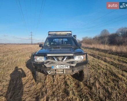 Зеленый Ниссан Патрол, объемом двигателя 2.8 л и пробегом 312 тыс. км за 21500 $, фото 2 на Automoto.ua