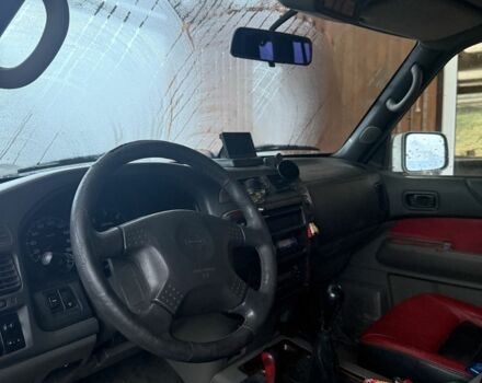 Зеленый Ниссан Патрол, объемом двигателя 2.8 л и пробегом 400 тыс. км за 16000 $, фото 4 на Automoto.ua