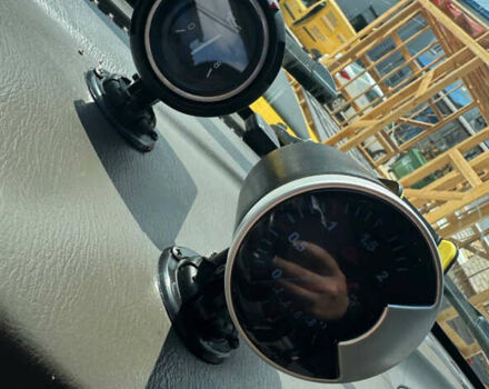 Зеленый Ниссан Патрол, объемом двигателя 4.2 л и пробегом 270 тыс. км за 26800 $, фото 14 на Automoto.ua