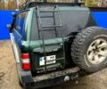 Зелений Ніссан Патрол, об'ємом двигуна 3 л та пробігом 275 тис. км за 11000 $, фото 1 на Automoto.ua