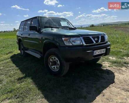 Зелений Ніссан Патрол, об'ємом двигуна 3 л та пробігом 235 тис. км за 17300 $, фото 4 на Automoto.ua