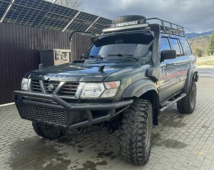 Зеленый Ниссан Патрол, объемом двигателя 3 л и пробегом 47 тыс. км за 16000 $, фото 2 на Automoto.ua