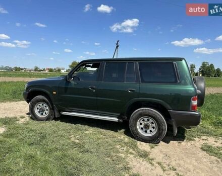 Зелений Ніссан Патрол, об'ємом двигуна 3 л та пробігом 235 тис. км за 17300 $, фото 7 на Automoto.ua